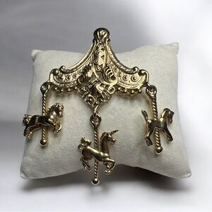 Vintage Carousel Pin/Brooch Gold Color
